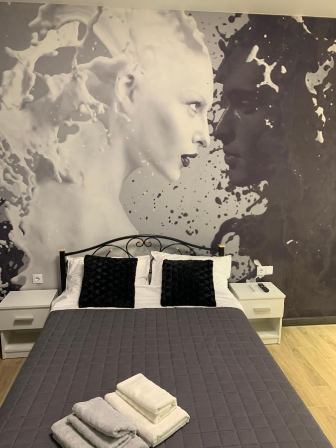 Academic St. Apartment คาร์คิฟ ภายนอก รูปภาพ